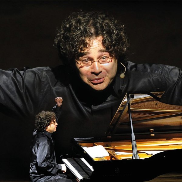 PASCAL AMOYEL AU PIANO